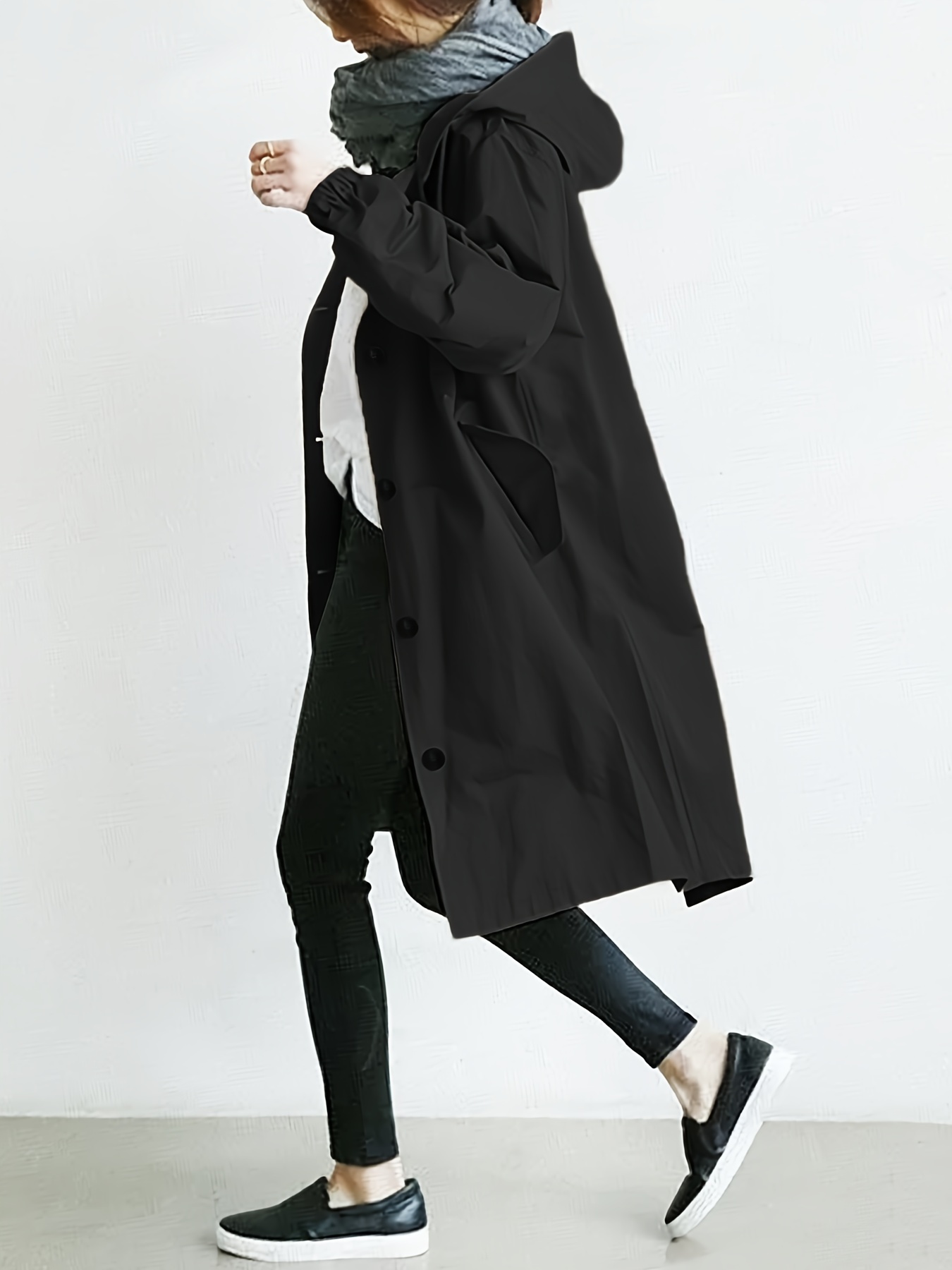 女士抽绳连帽风衣连帽细节图