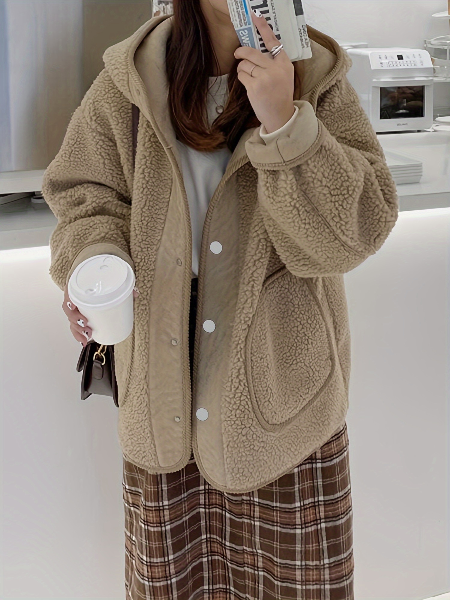 纯色连帽泰迪熊外套，休闲前开扣长袖冬季外衣，女士服装细节图 6