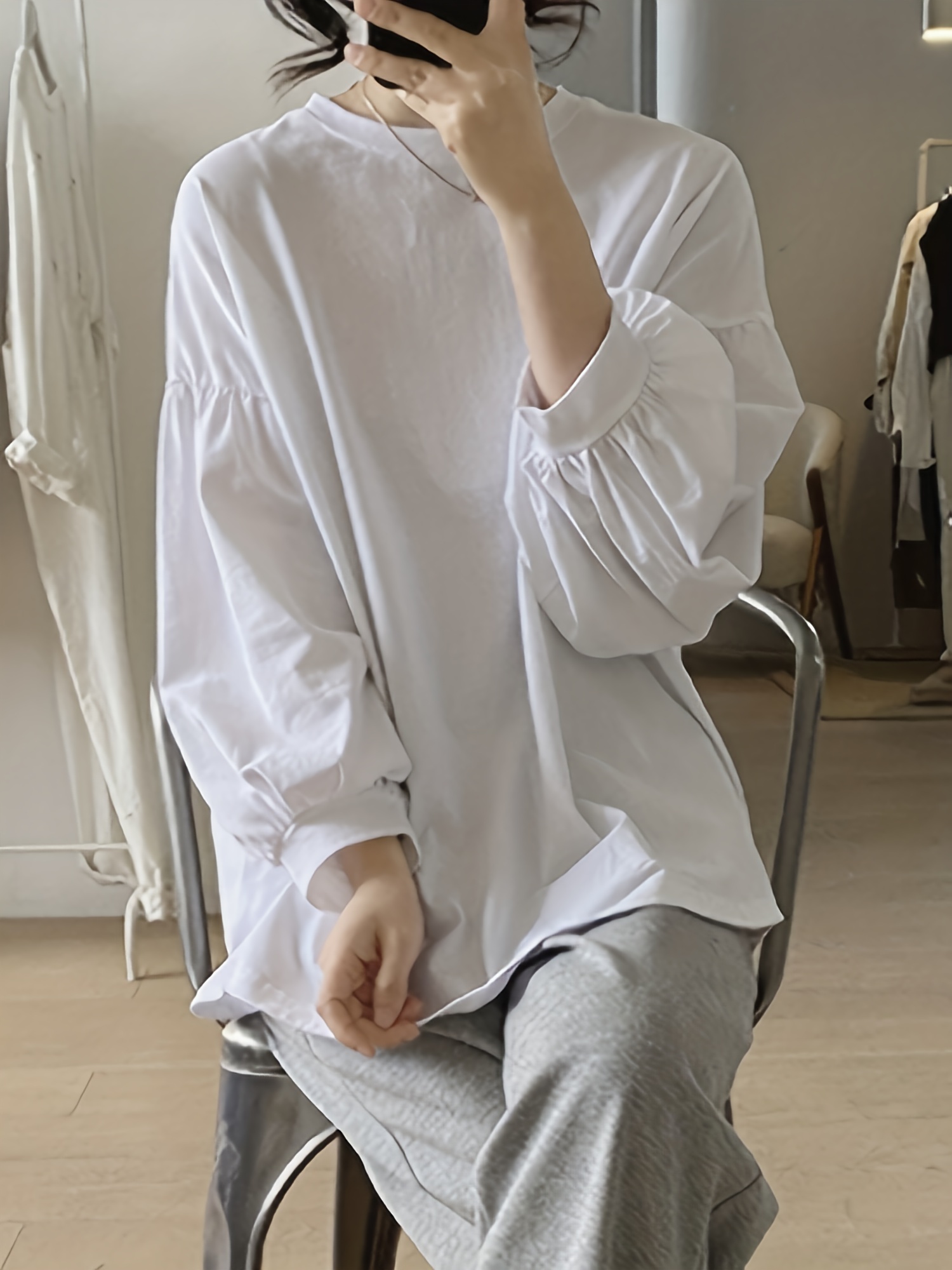 春季秋季女士休闲纯色圆领灯笼袖上衣细节图 4