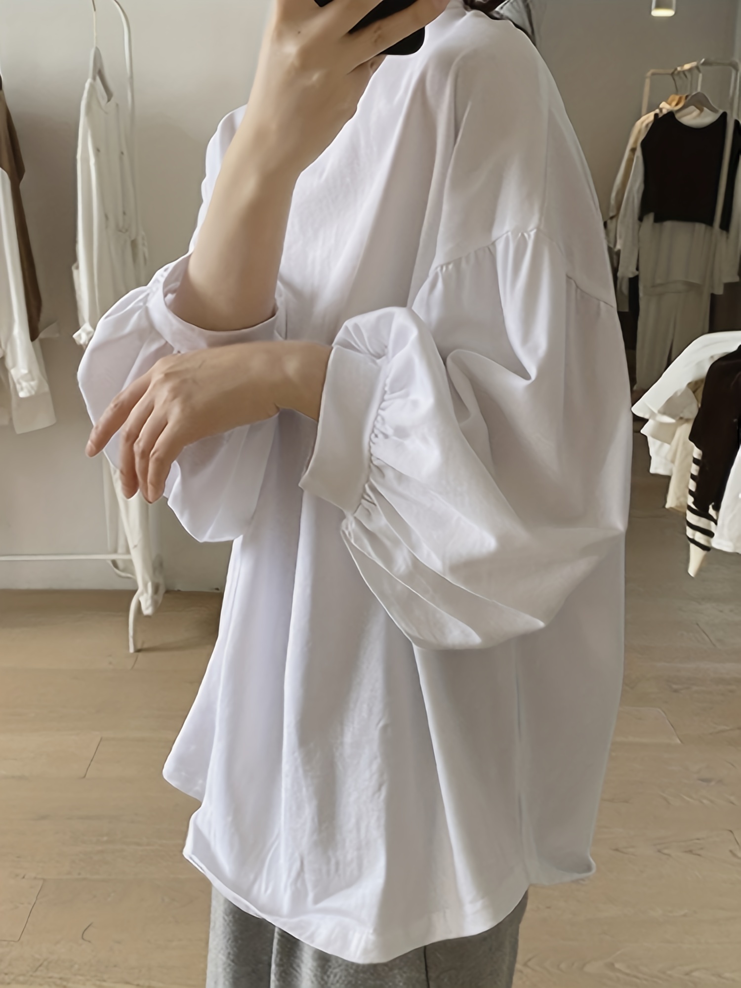 春季秋季女士休闲纯色圆领灯笼袖上衣细节图 5
