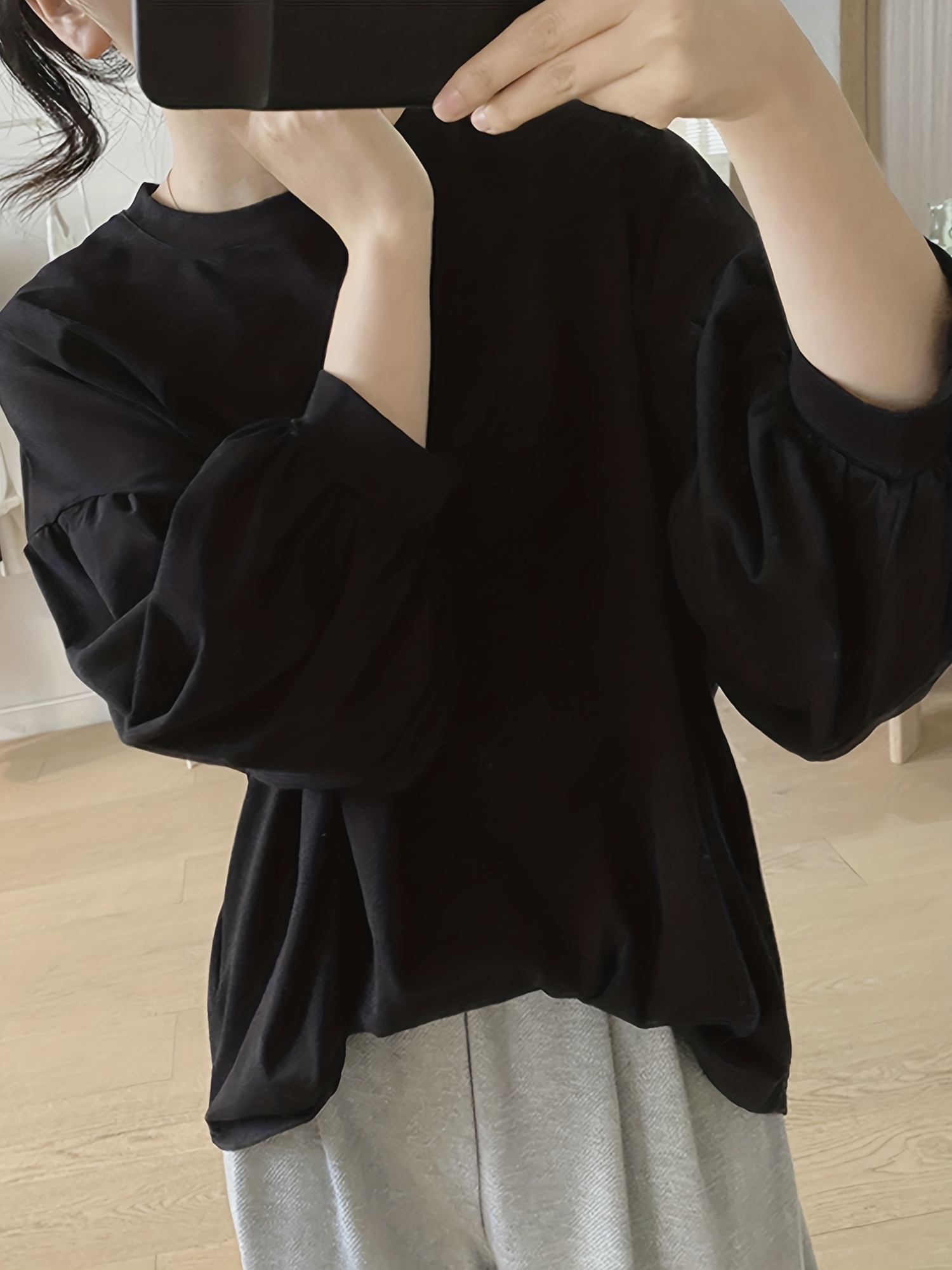 春季秋季女士休闲纯色圆领灯笼袖上衣细节图 9