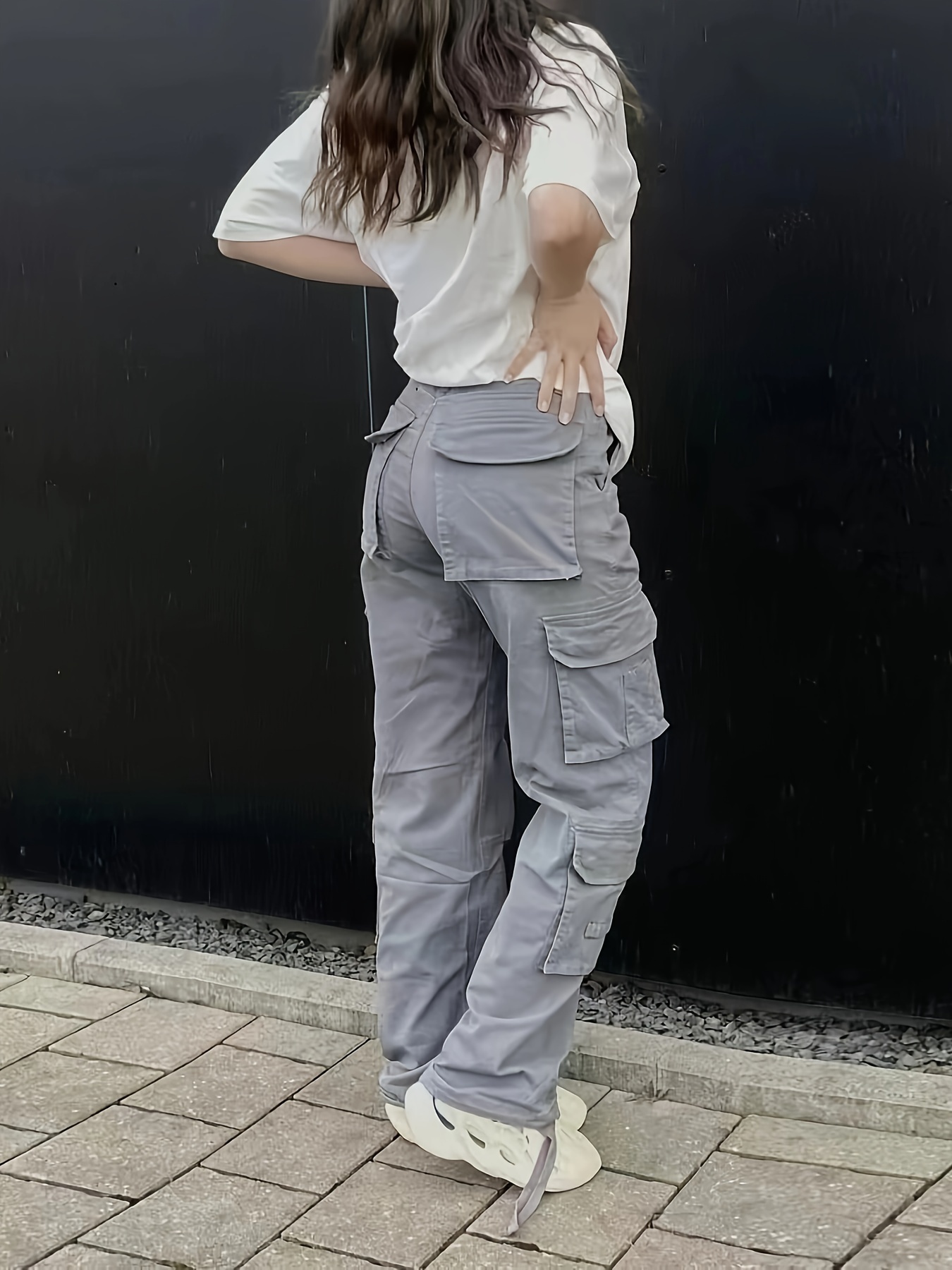 纯色翻盖口袋工装裤 宽松版型 Y2K韩流风 直筒牛仔裤 女士牛仔服饰细节图 0