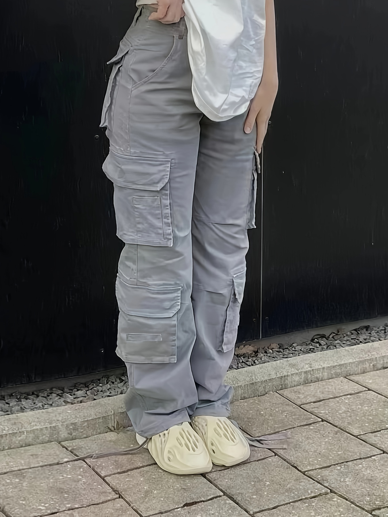纯色翻盖口袋工装裤，宽松版型，Y2K与K-pop风格直筒牛仔裤，女士牛仔服饰细节图 4